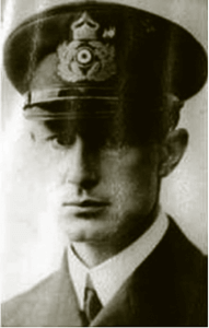 Kapitänleutnant Alfred von Glasenapp,